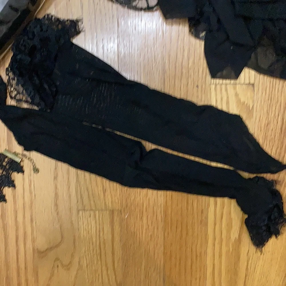 - victorian vampire costume -signature collection ..(medium) - Picture 4 of 15